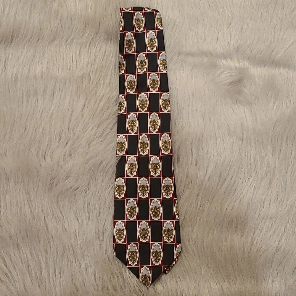 ‎Countess mara mens black and red 100% silk tie